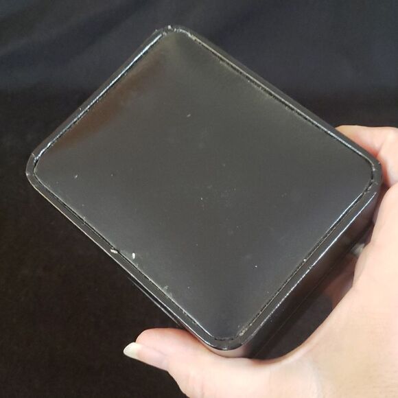 New in Box Game Time Dallas Cowboys Quartz Analog Watch w/ Stainless Steel Back - Picture 8 of 9